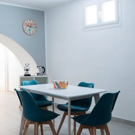 Donna Filumena نابولي